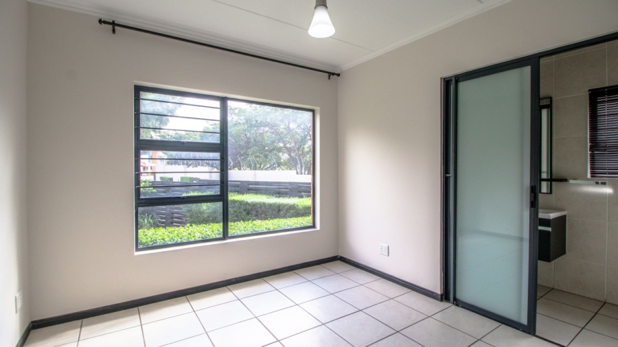 3 Bedroom Property for Sale in Greenstone Hill Gauteng