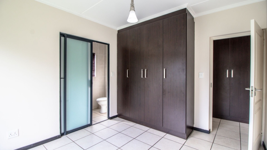 3 Bedroom Property for Sale in Greenstone Hill Gauteng