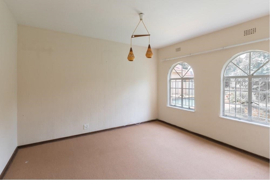 To Let 4 Bedroom Property for Rent in Bedfordview Gauteng