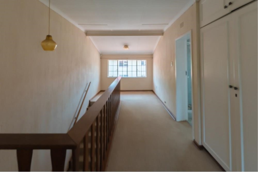To Let 4 Bedroom Property for Rent in Bedfordview Gauteng