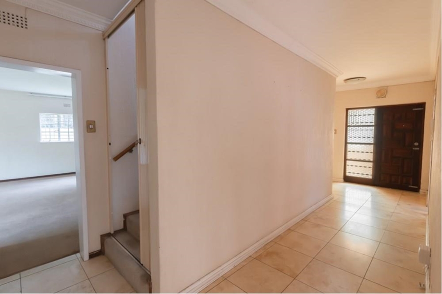 To Let 4 Bedroom Property for Rent in Bedfordview Gauteng