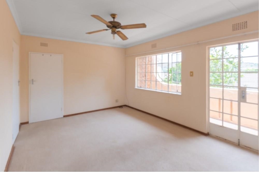 To Let 4 Bedroom Property for Rent in Bedfordview Gauteng