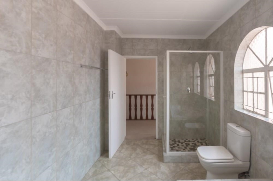 To Let 4 Bedroom Property for Rent in Bedfordview Gauteng