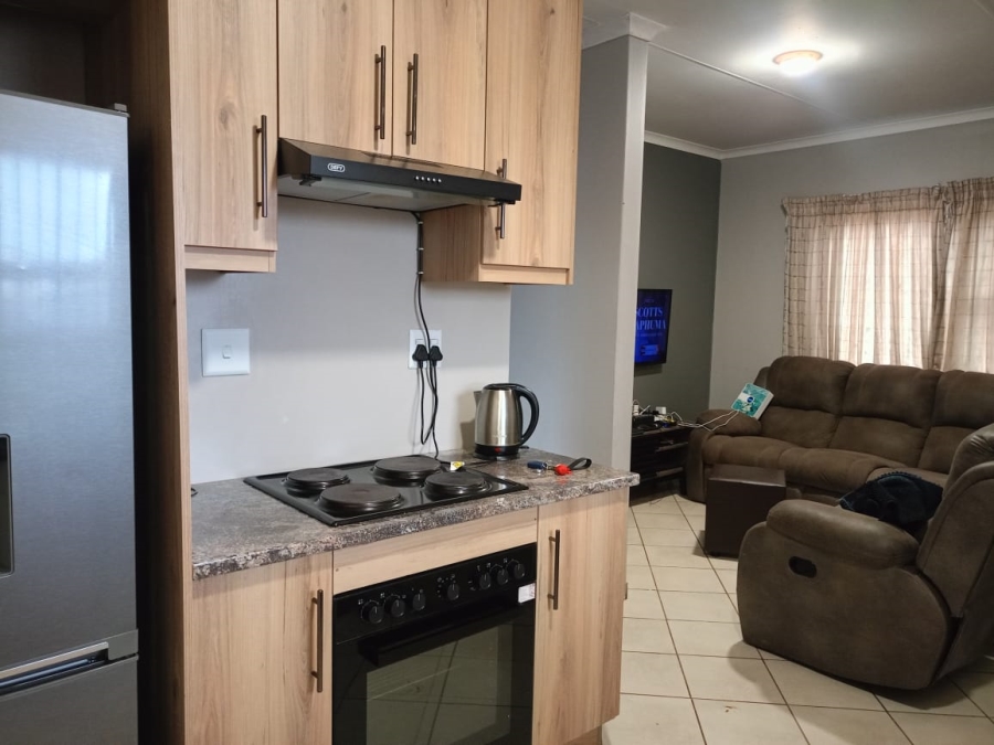 2 Bedroom Property for Sale in Crystal Park Gauteng