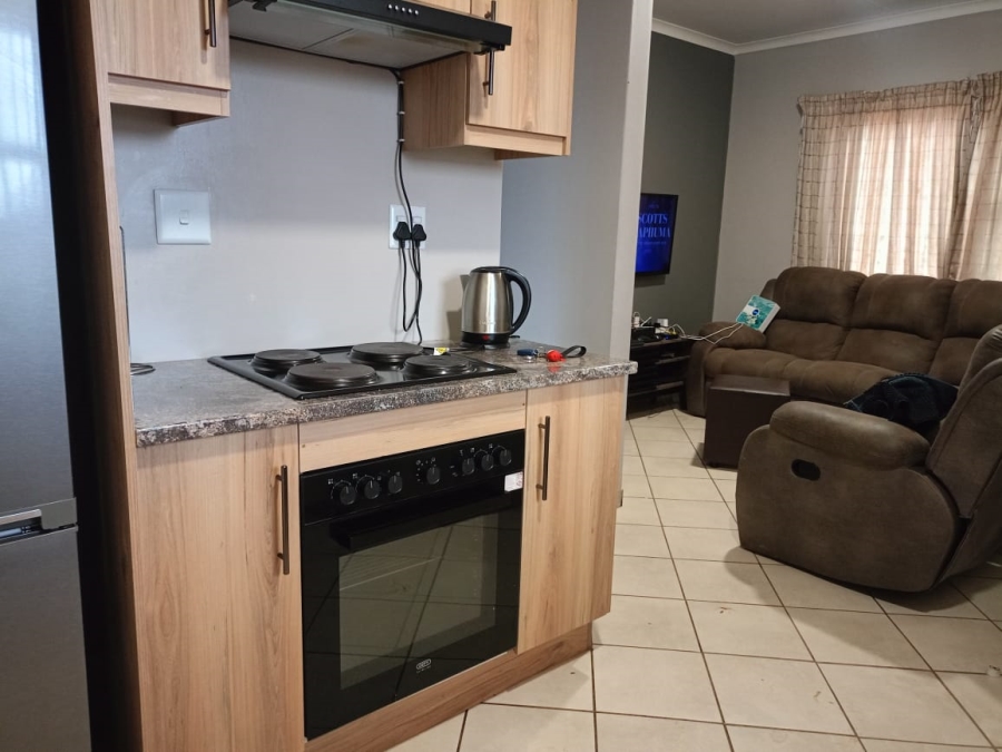 2 Bedroom Property for Sale in Crystal Park Gauteng
