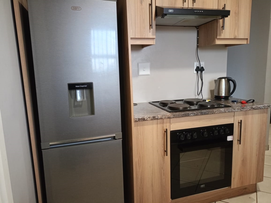 2 Bedroom Property for Sale in Crystal Park Gauteng