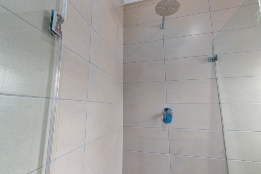 3 Bedroom Property for Sale in Crowthorne AH Gauteng