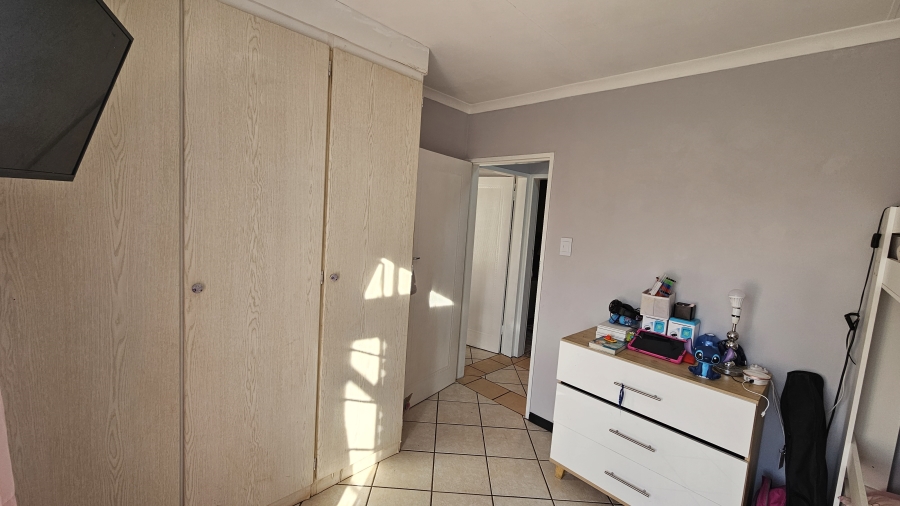 2 Bedroom Property for Sale in Moreleta Park Gauteng