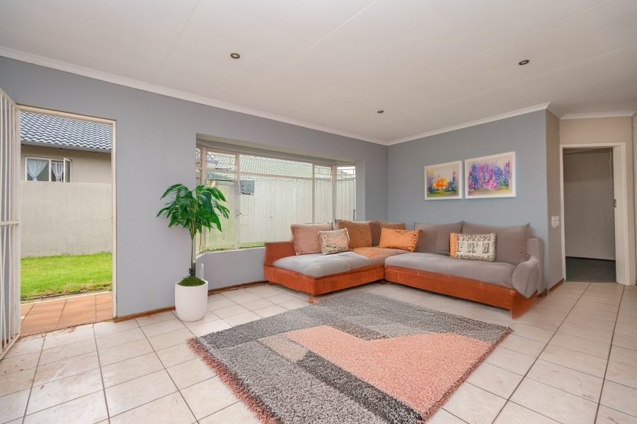 3 Bedroom Property for Sale in Groblerpark Gauteng