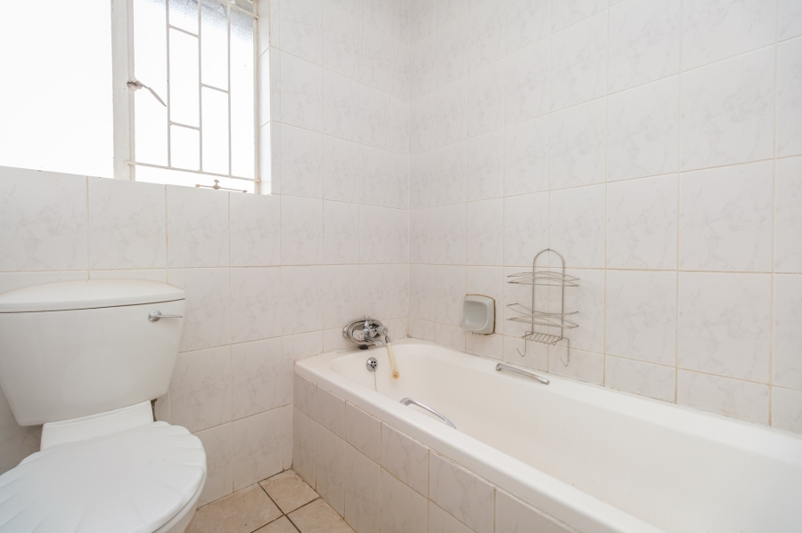3 Bedroom Property for Sale in Groblerpark Gauteng