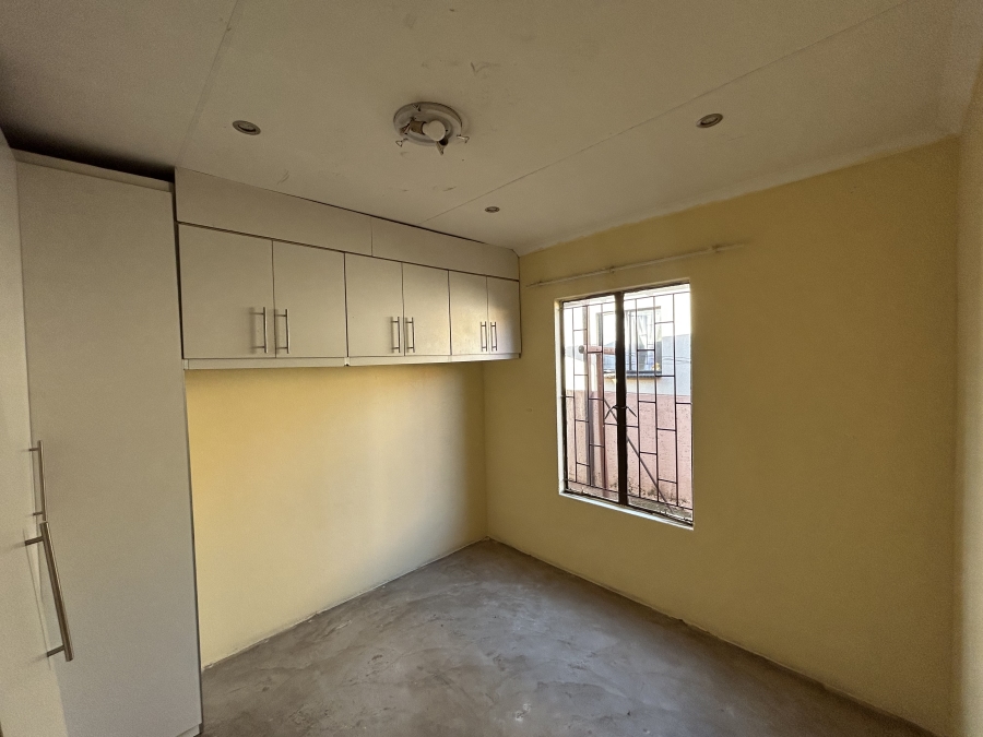 To Let 3 Bedroom Property for Rent in Soshanguve VV Gauteng