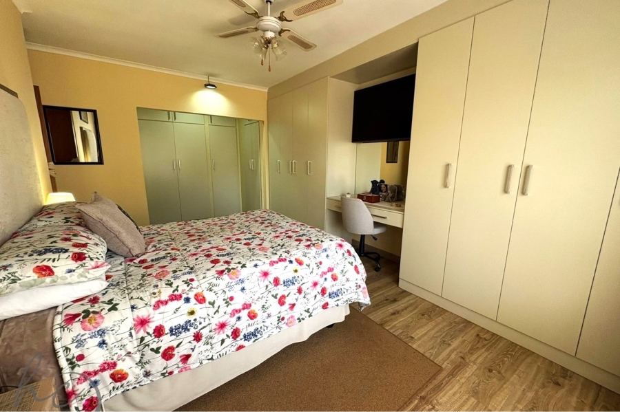 4 Bedroom Property for Sale in Roodekrans Gauteng