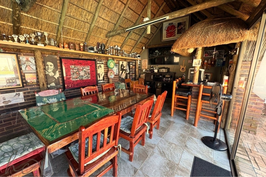 4 Bedroom Property for Sale in Roodekrans Gauteng