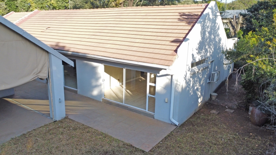 4 Bedroom Property for Sale in Waverley Gauteng