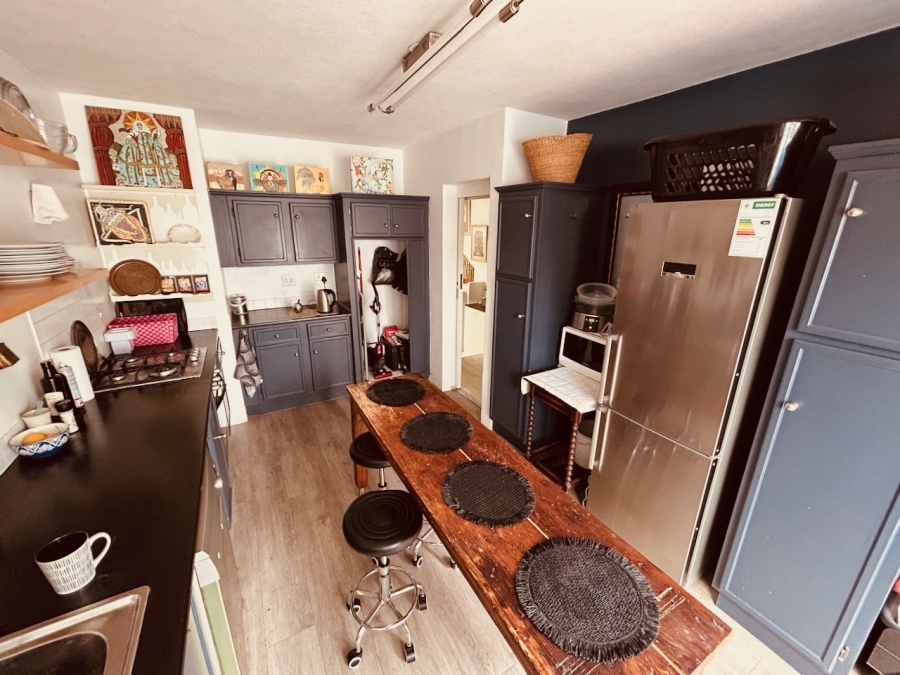To Let 1 Bedroom Property for Rent in Rosebank Gauteng