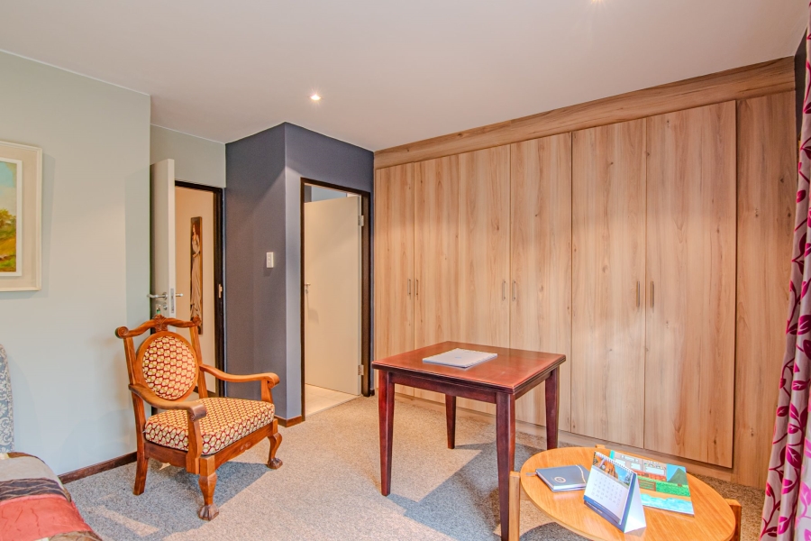 3 Bedroom Property for Sale in Lombardy Estate Gauteng