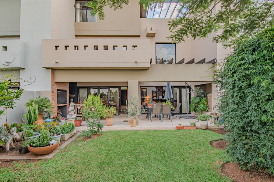 3 Bedroom Property for Sale in Lombardy Estate Gauteng