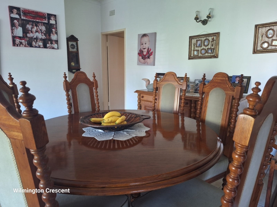 To Let 4 Bedroom Property for Rent in Lyndhurst Gauteng