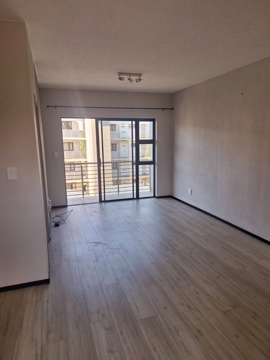 To Let 1 Bedroom Property for Rent in Fourways Gauteng