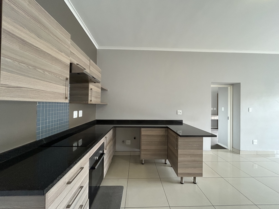 To Let 2 Bedroom Property for Rent in Blue Hills Gauteng