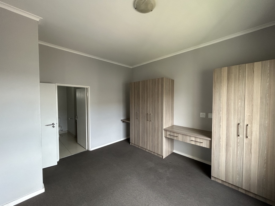 To Let 2 Bedroom Property for Rent in Blue Hills Gauteng