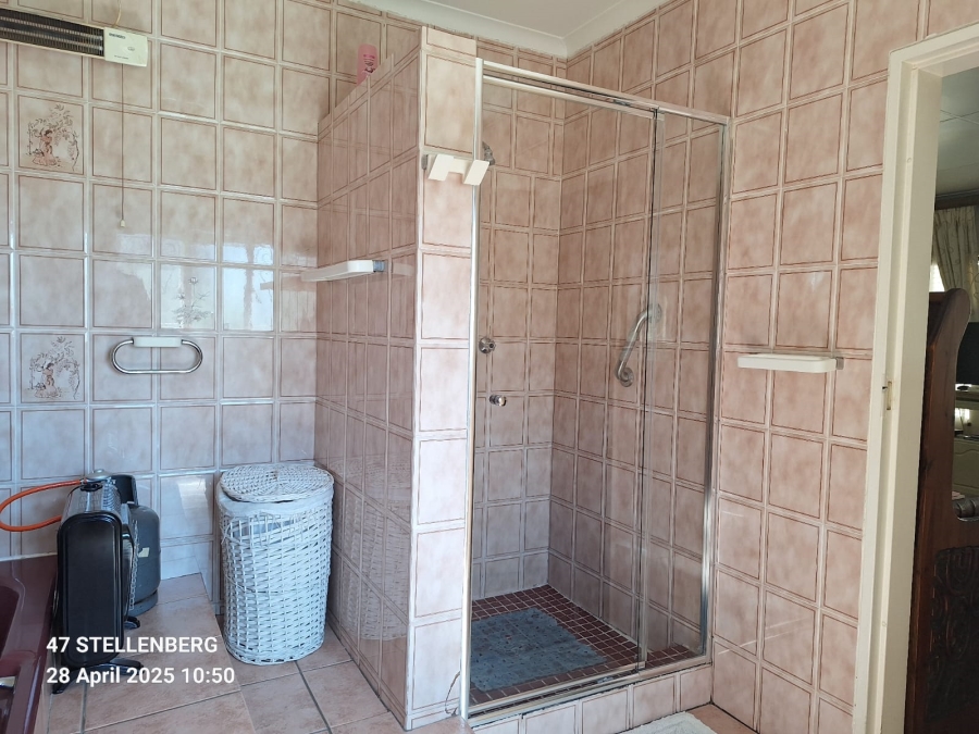 4 Bedroom Property for Sale in Lyndhurst Gauteng