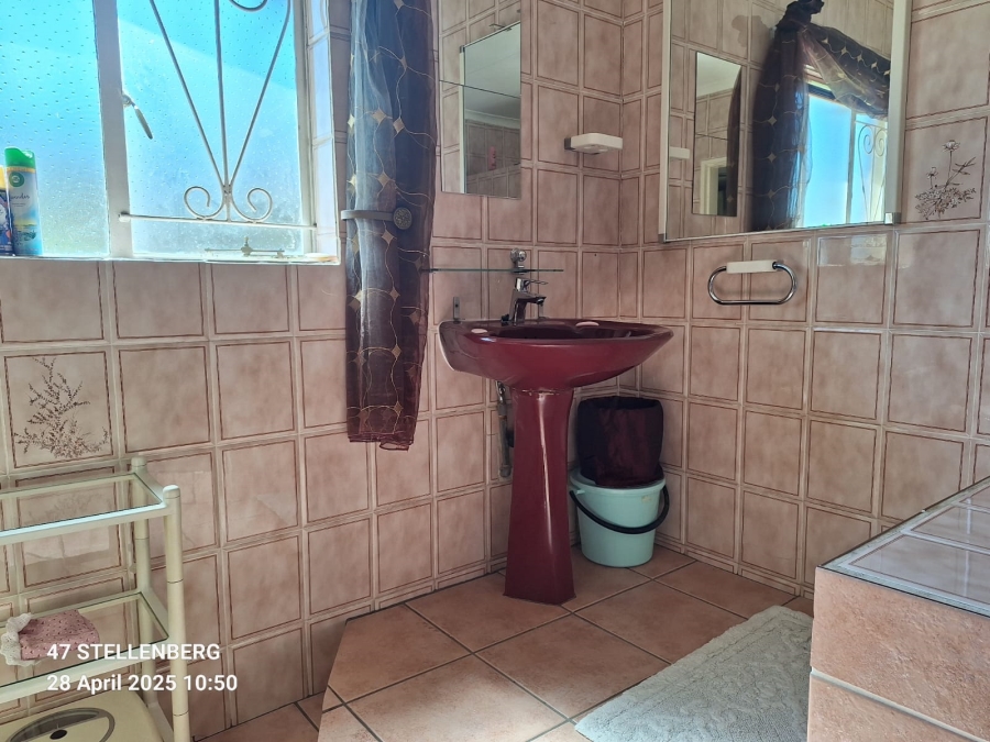 4 Bedroom Property for Sale in Lyndhurst Gauteng