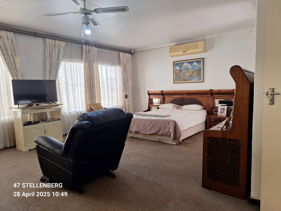 4 Bedroom Property for Sale in Lyndhurst Gauteng