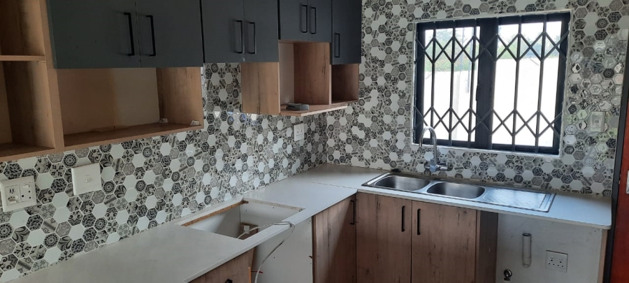 2 Bedroom Property for Sale in Andeon Gauteng