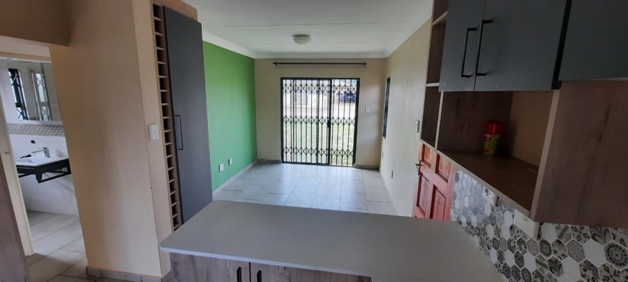2 Bedroom Property for Sale in Andeon Gauteng