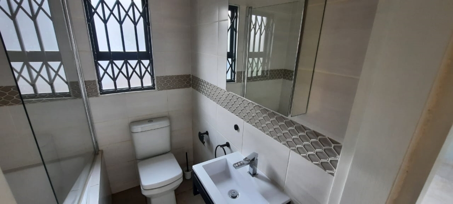 2 Bedroom Property for Sale in Andeon Gauteng