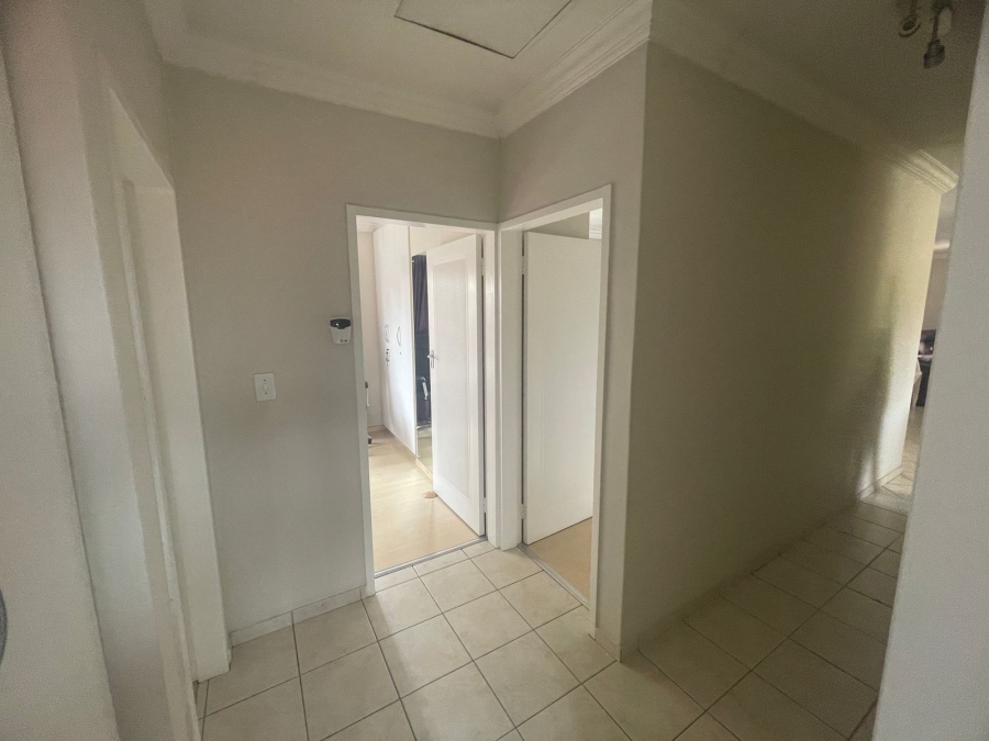 3 Bedroom Property for Sale in Eldoraigne Gauteng