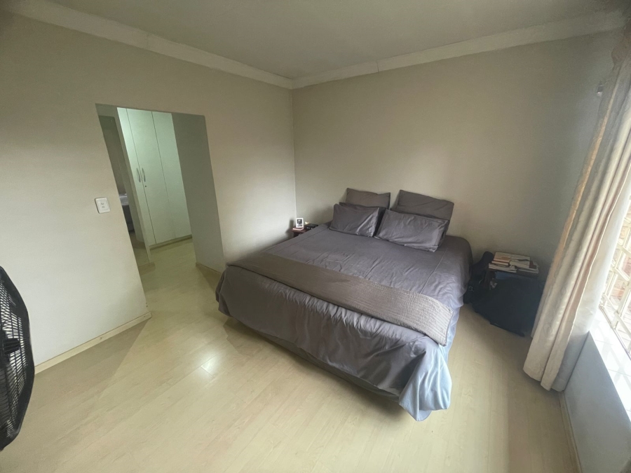 3 Bedroom Property for Sale in Eldoraigne Gauteng