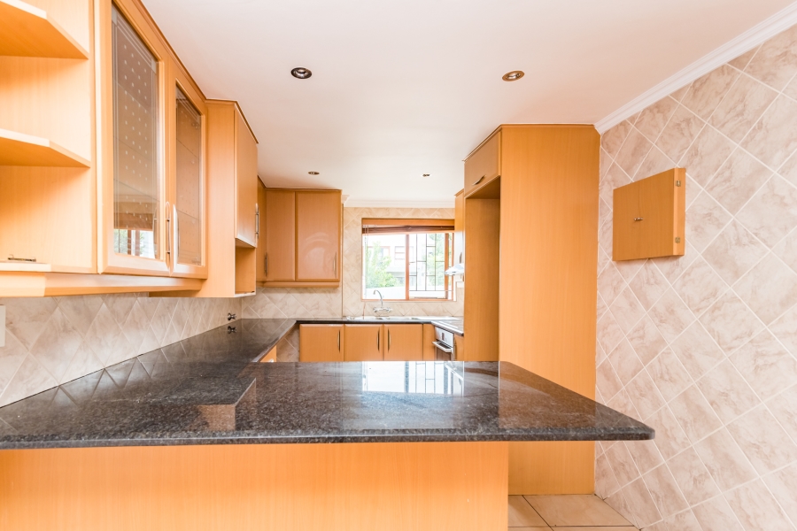 2 Bedroom Property for Sale in Morningside Gauteng