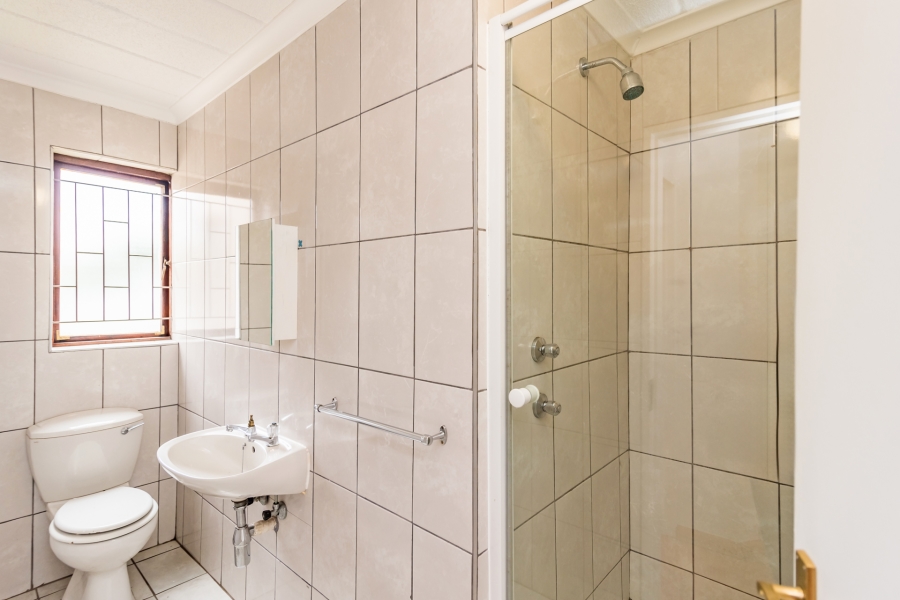 2 Bedroom Property for Sale in Morningside Gauteng