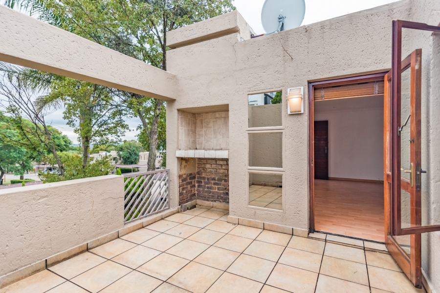2 Bedroom Property for Sale in Morningside Gauteng