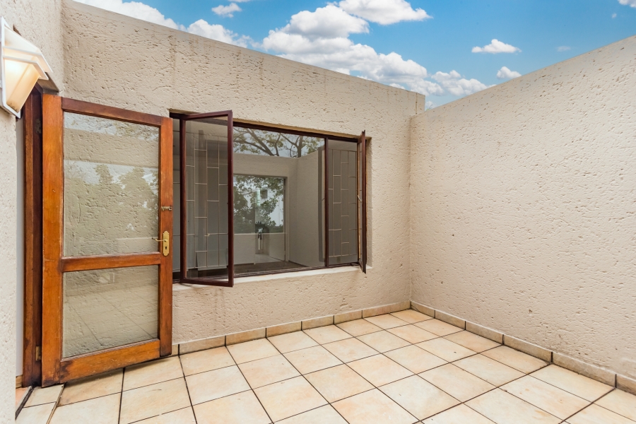 2 Bedroom Property for Sale in Morningside Gauteng