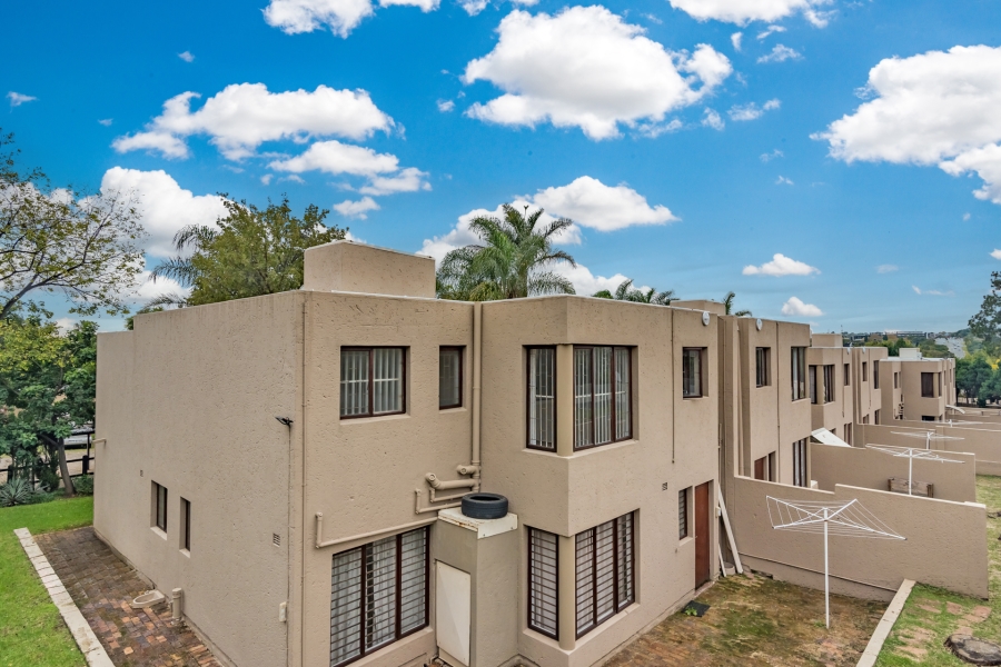 2 Bedroom Property for Sale in Morningside Gauteng