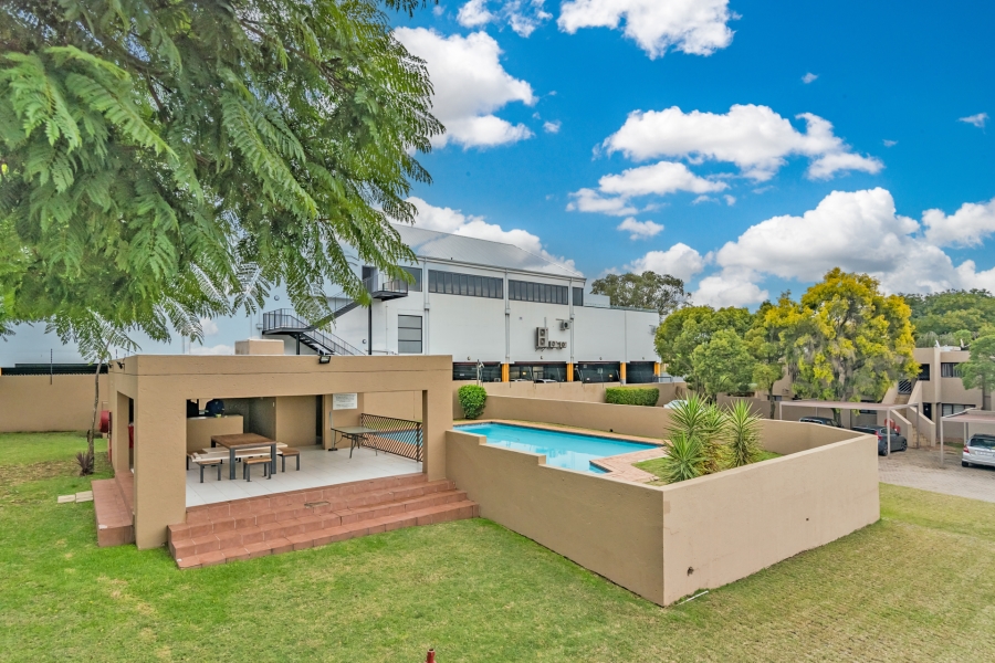2 Bedroom Property for Sale in Morningside Gauteng