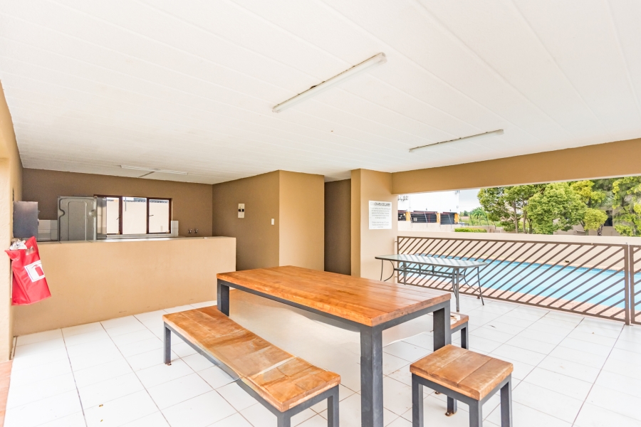 2 Bedroom Property for Sale in Morningside Gauteng
