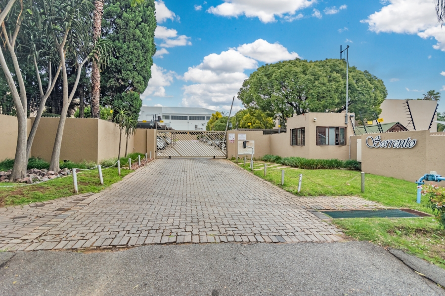 2 Bedroom Property for Sale in Morningside Gauteng