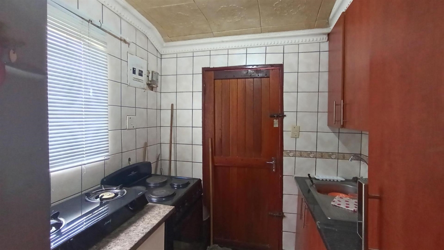 6 Bedroom Property for Sale in Norkem Park Gauteng