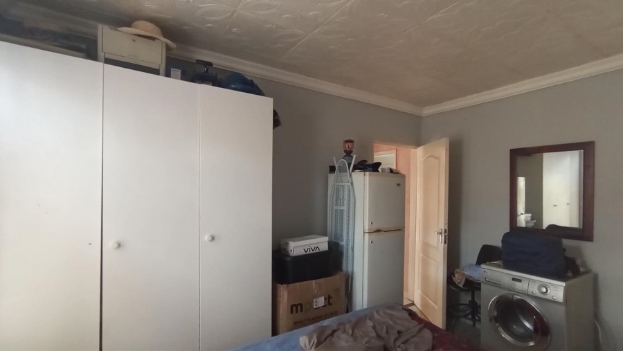 6 Bedroom Property for Sale in Norkem Park Gauteng