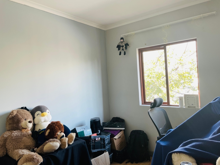 2 Bedroom Property for Sale in Blue Hills Gauteng