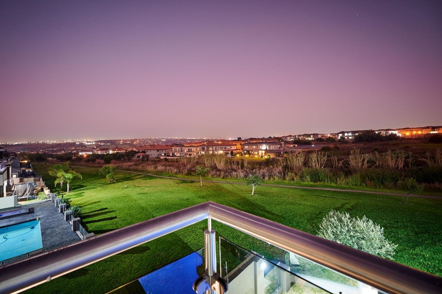 6 Bedroom Property for Sale in Blue Valley Golf Estate Gauteng