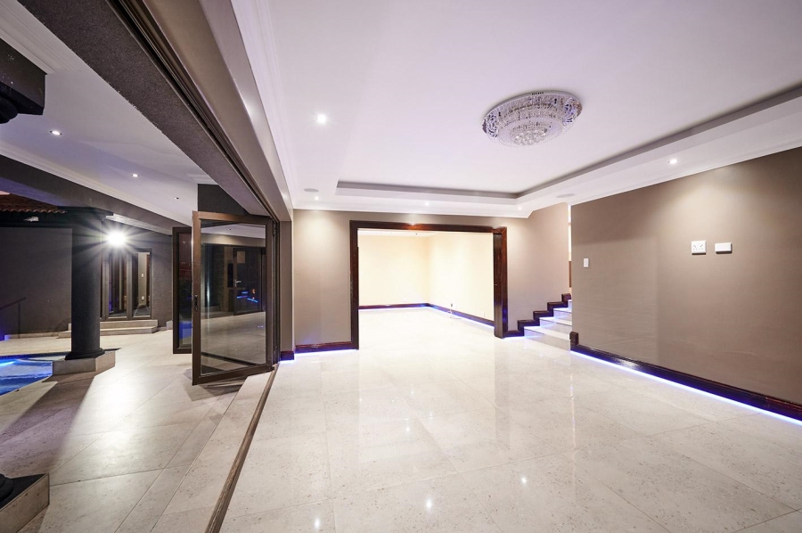 6 Bedroom Property for Sale in Blue Valley Golf Estate Gauteng