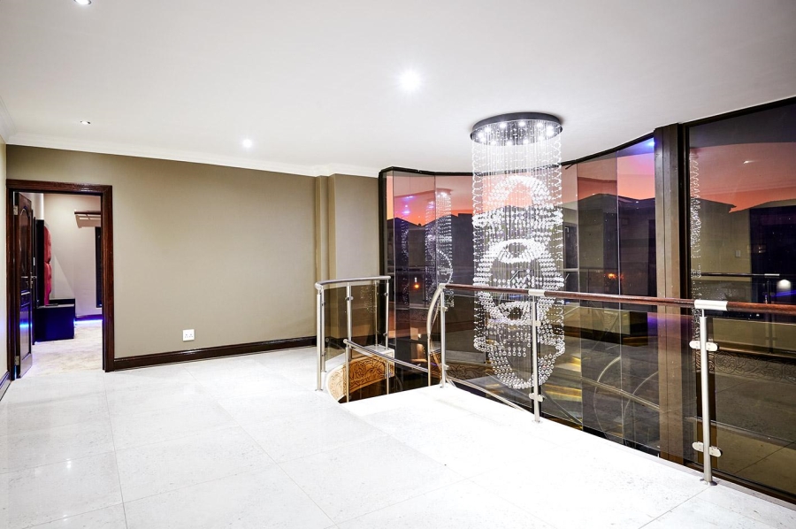 6 Bedroom Property for Sale in Blue Valley Golf Estate Gauteng