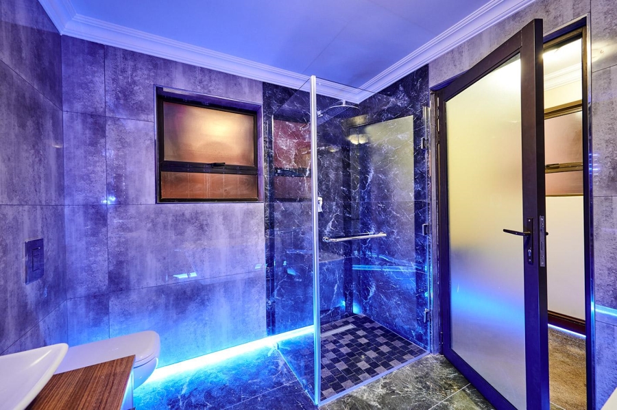 6 Bedroom Property for Sale in Blue Valley Golf Estate Gauteng