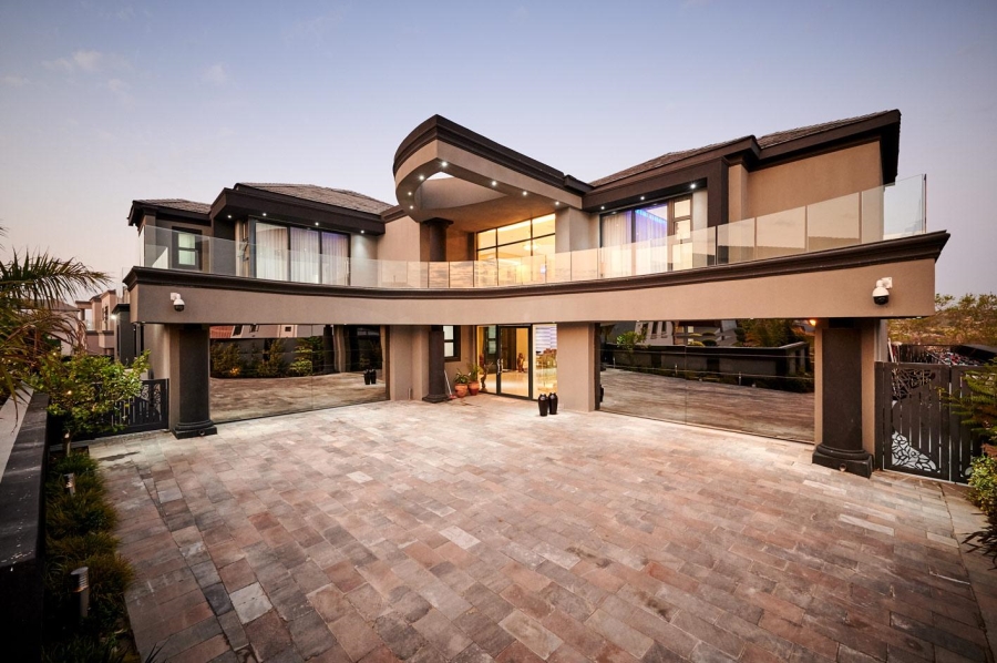 7 Bedroom Property for Sale in Blue Valley Golf Estate Gauteng