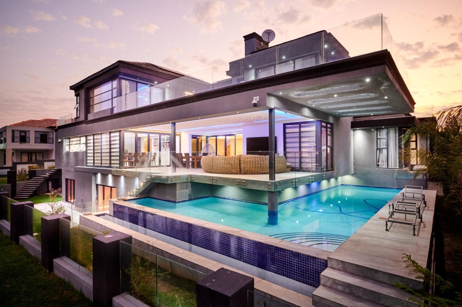 7 Bedroom Property for Sale in Blue Valley Golf Estate Gauteng